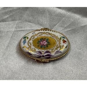 Limoges hand painted, signed trinket/pill box vintage